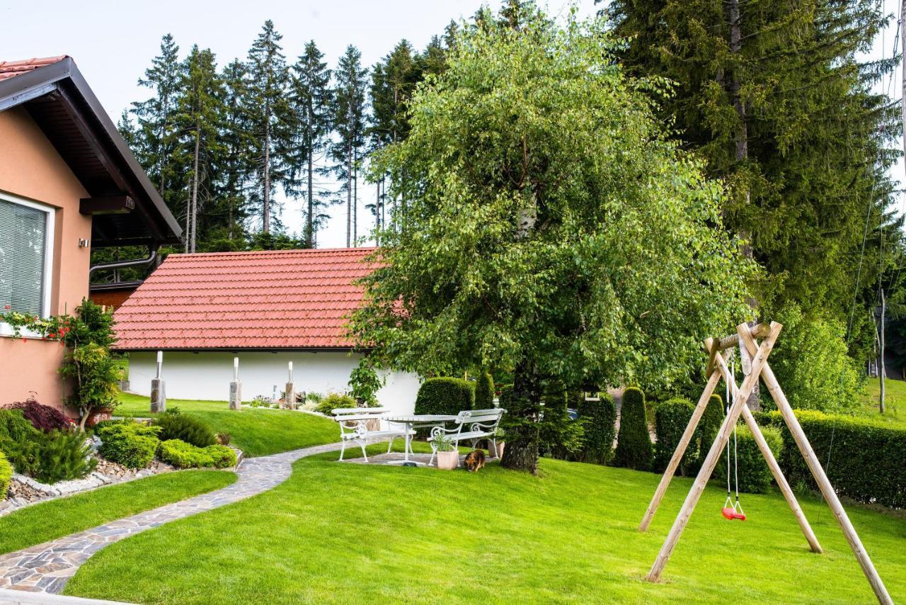 Apartma Tia 2 Zrece Exterior photo